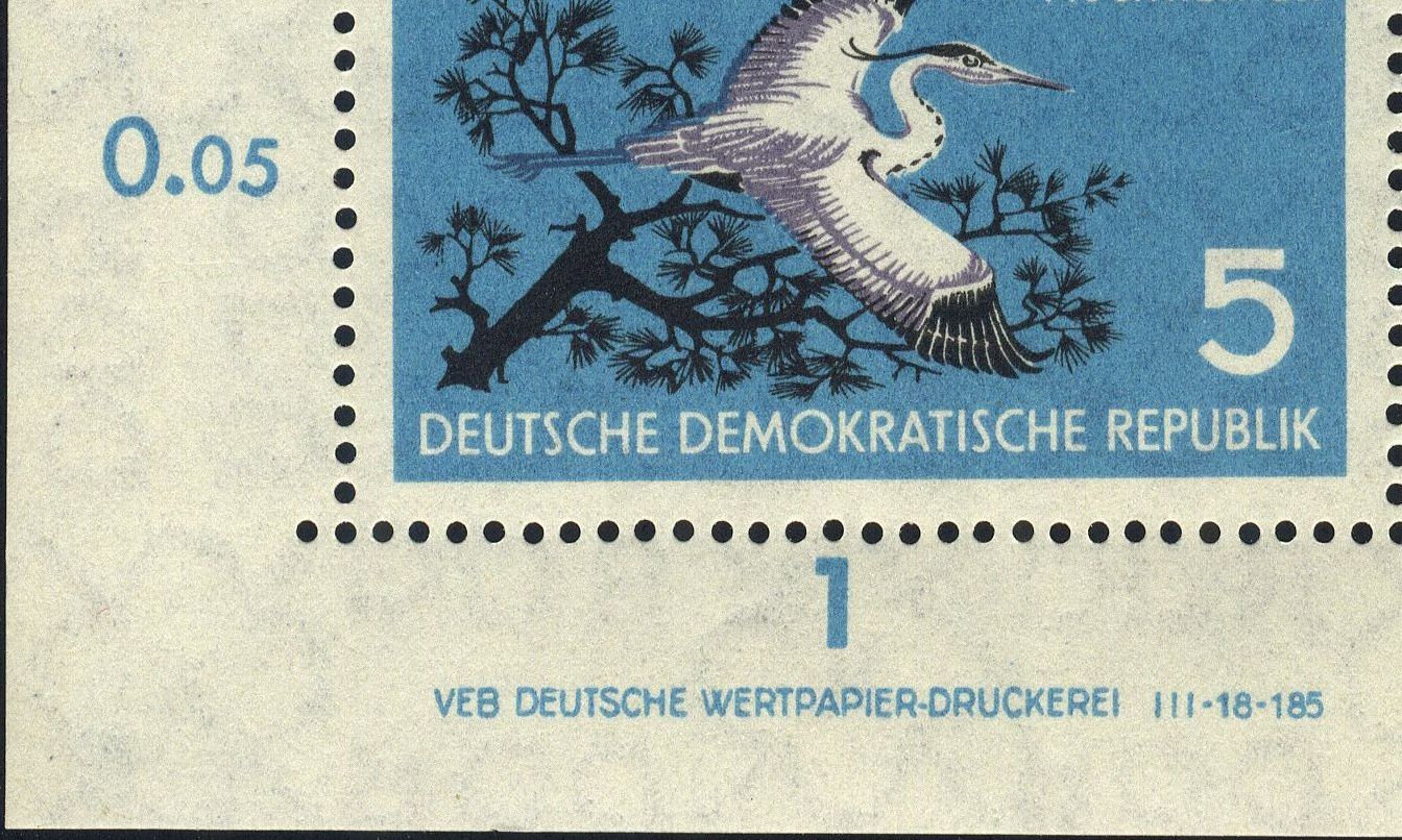 Image:ddr0688.9.big_dvf46.jpg
