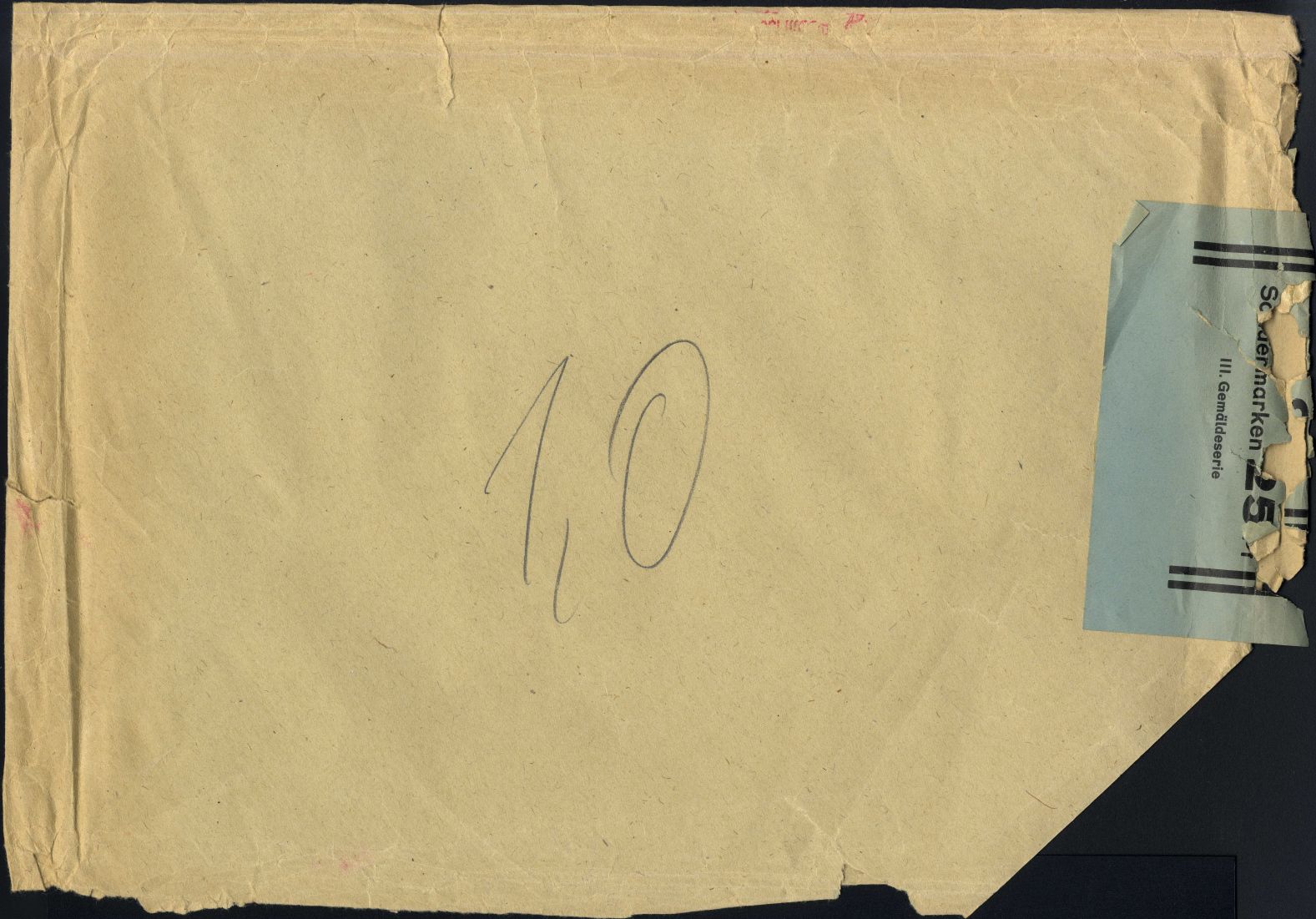 Image:ddr0696.3BTRs.small_bg1.jpg