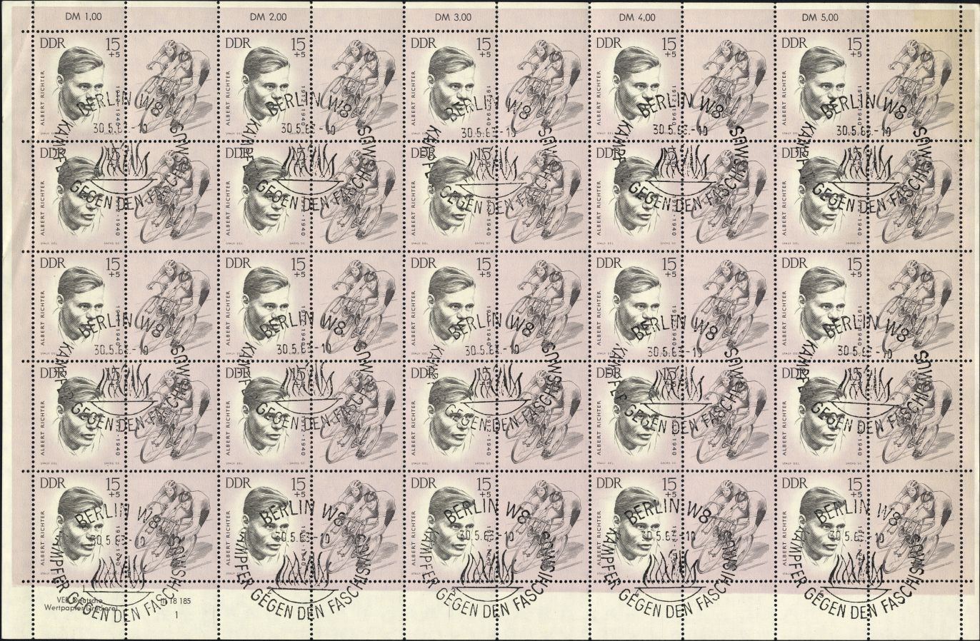 Image:ddr0960.6.small_bg1.jpg