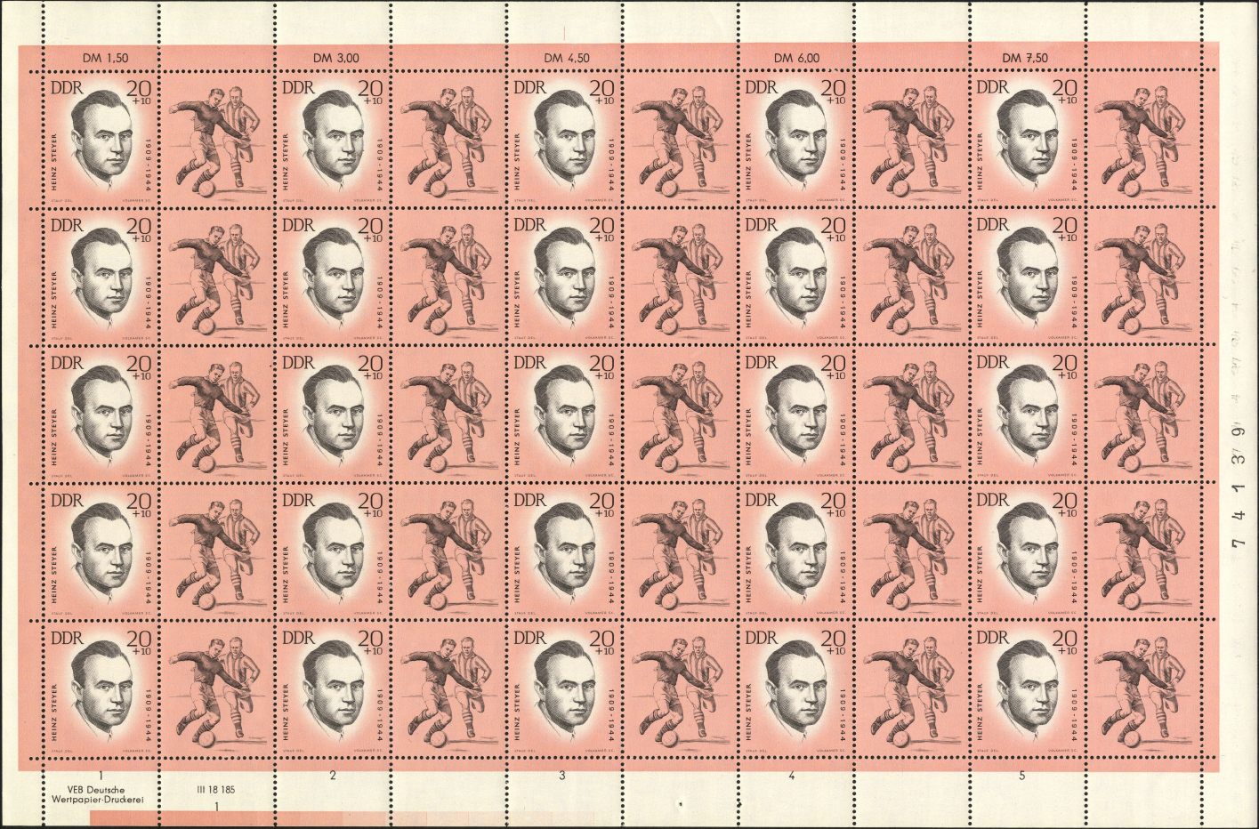 Image:ddr0961.9js.small_bg1.jpg