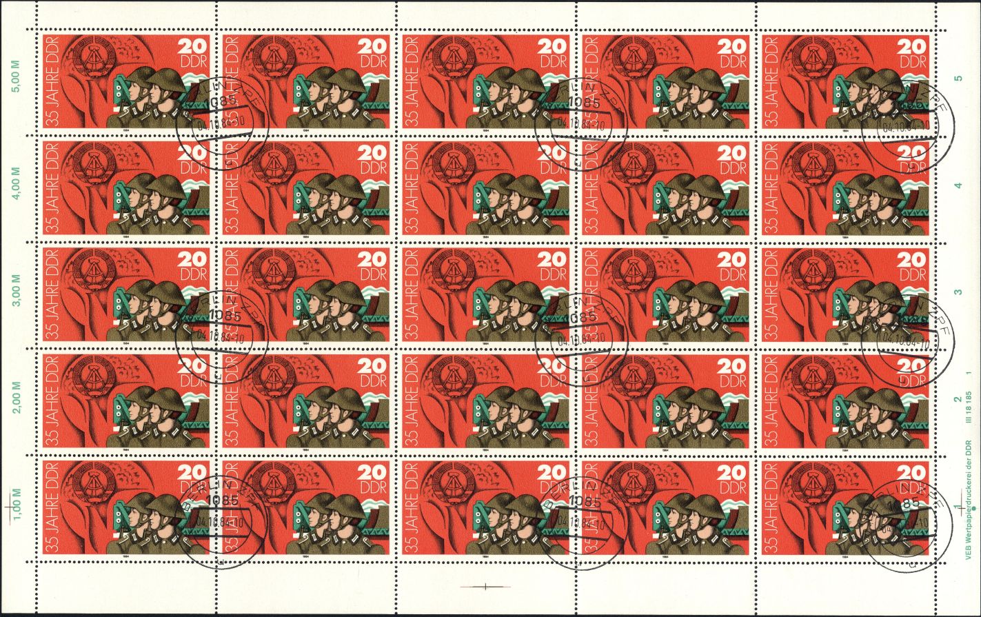 Image:ddr2899.5.small_bg1.jpg