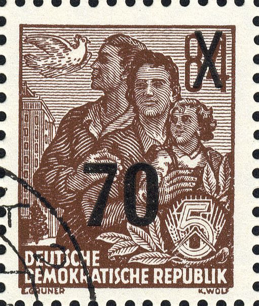 Image:ddr0442IgXIND.4.big.jpg