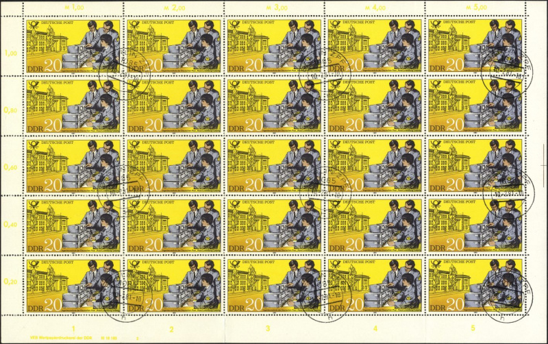 Datei:Ddr2586.2js.small bg1.jpg