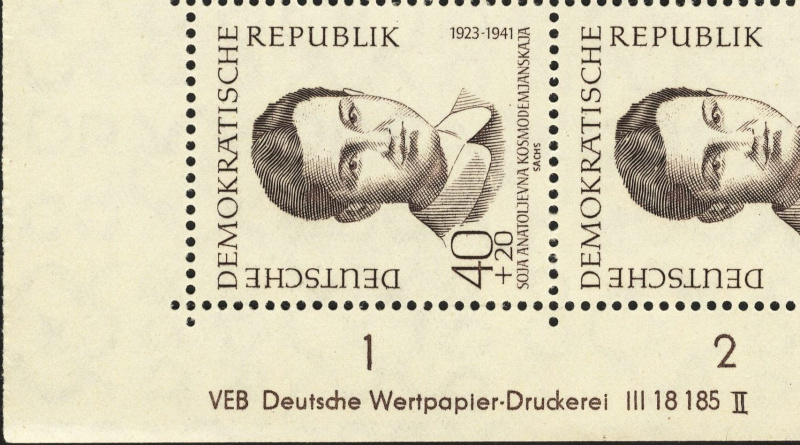 Datei:Ddr0885.1js.big dvf1.jpg