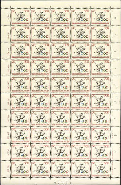 Datei:Ddr1035.1js.small bg1.jpg