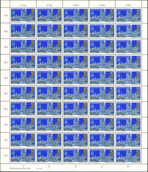 Datei:Ddr2161.3js.small bg1.jpg