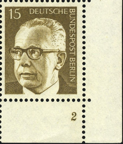 Datei:Bln0427.1.big fn2f100.jpg