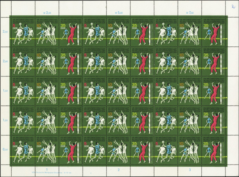 Datei:Ddr1928.8js.small bg1.jpg