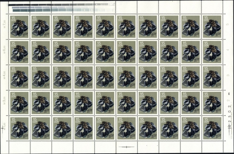 Datei:Ddr1470.1.small bg1.jpg