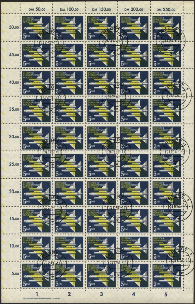 Datei:Ddr0615.4js.small bg1.jpg
