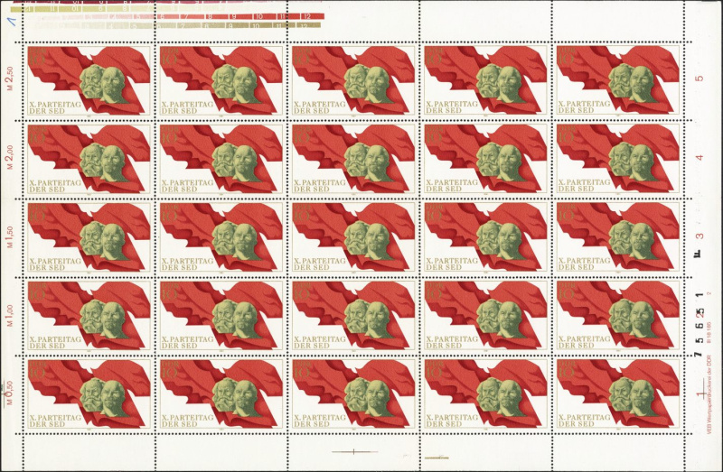Datei:Ddr2582.4js.small bg1.jpg