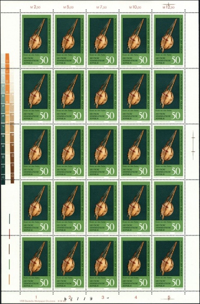 Datei:Ddr1713.1.small bg1.jpg