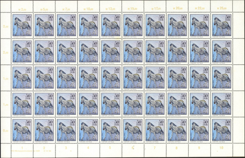 Datei:Ddr2037.3js.small bg1.jpg