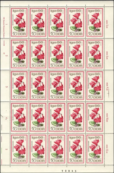Datei:Ddr1192.7js.small bg1.jpg