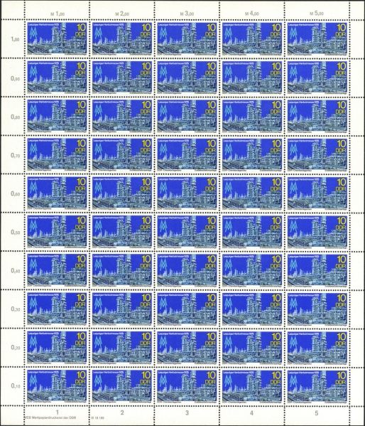 Datei:Ddr2161.5js.small bg1.jpg