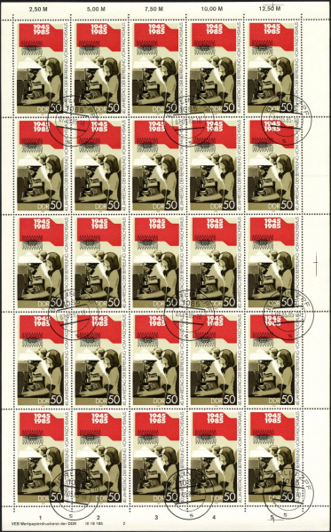 Datei:Ddr2944.3js.small bg1.jpg